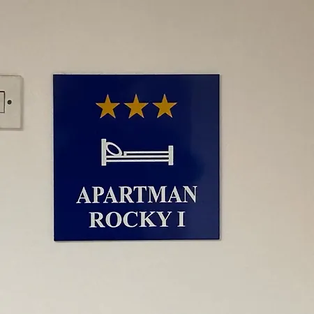 Deluxe Rocky I With Balcony View Of The Garden Apartment Zadar