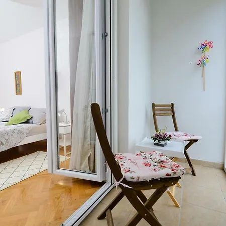 Apartment Deluxe Rocky I With Balcony View Of The Garden *