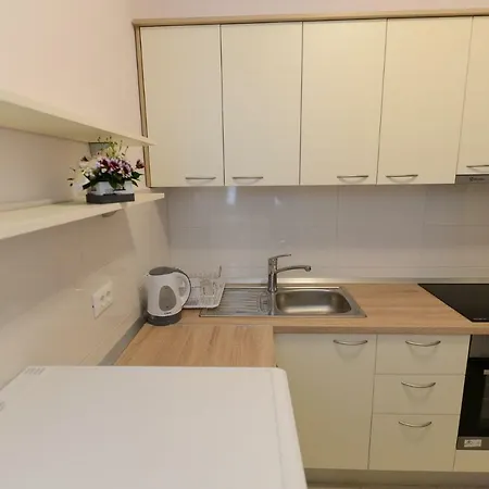 Apartment Rocky I