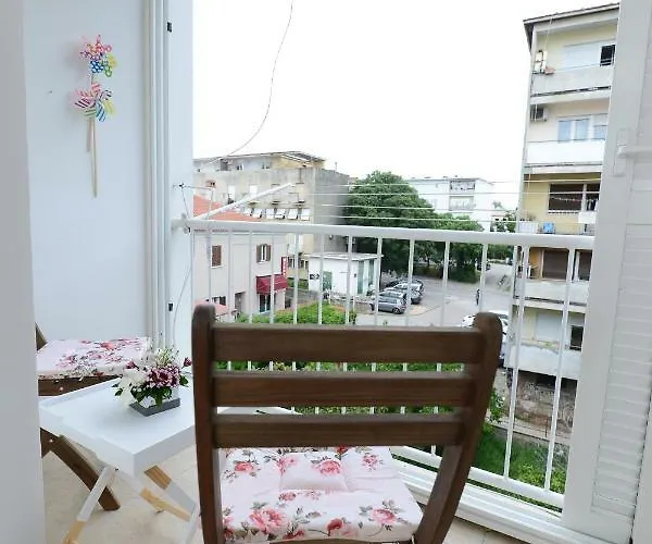 Rocky I شقة زادار